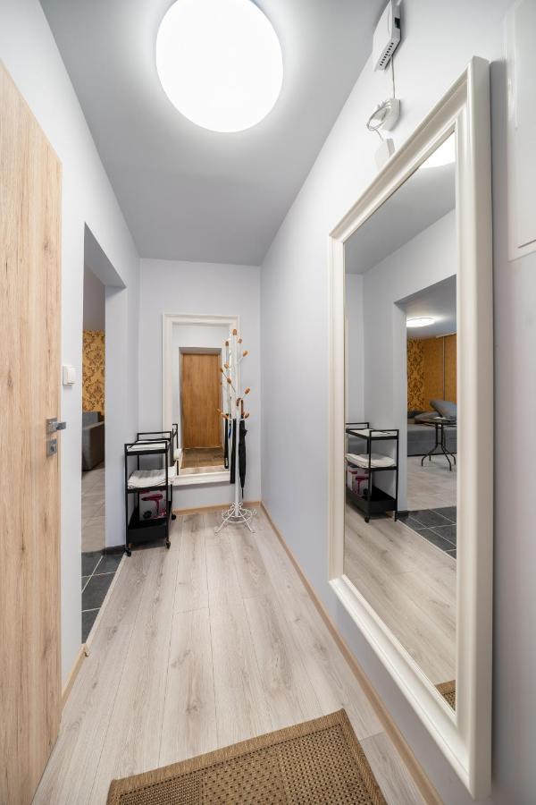 Wonderful Apartment In The City Center Siauliai  Exterior photo